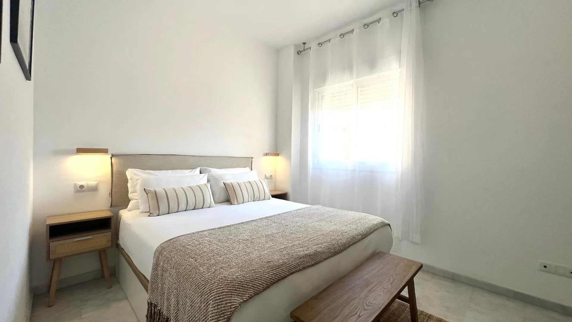 Capuchinos Penthouse & Terrace By Ele Apartments Malaga Spain